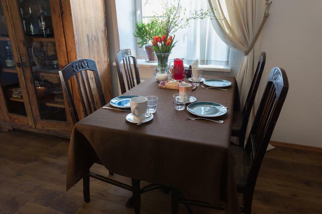 Appartement Divas Istabas à Saldus Extérieur photo